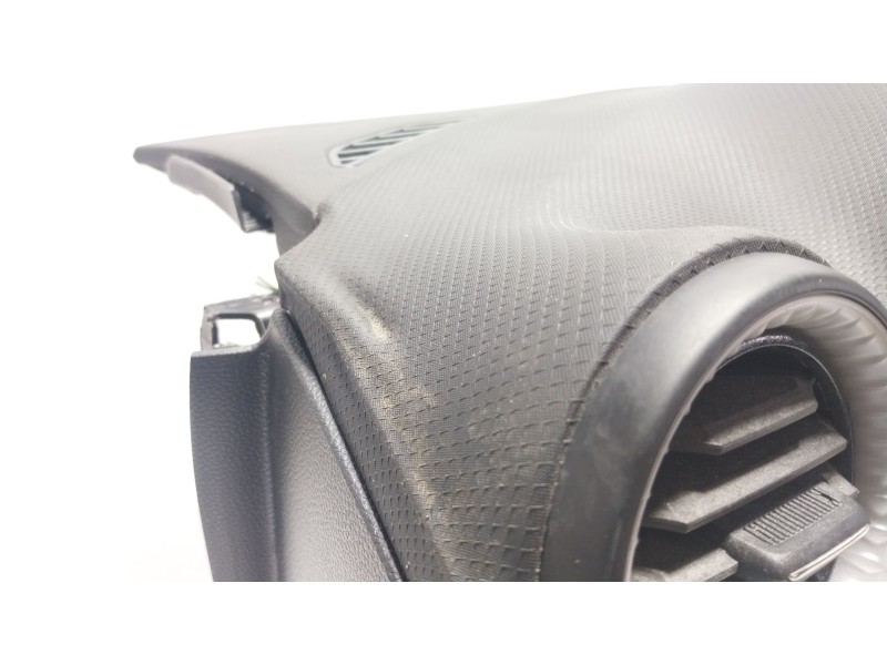 Recambio de salpicadero para seat ibiza v (kj1, kjg) 1.0 tsi referencia OEM IAM  6F0880204F 