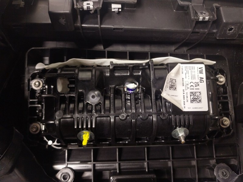 Recambio de salpicadero para cupra sportstourer (kl8, ku8, kud) 1.5 tsi phev referencia OEM IAM   