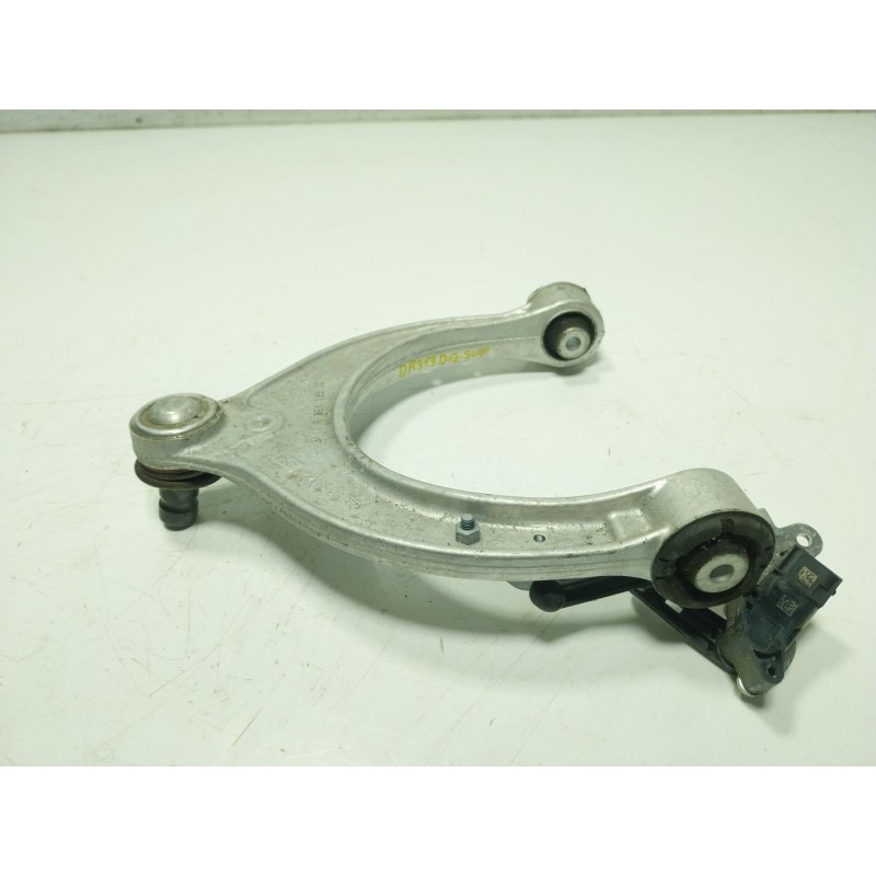 Recambio de brazo suspension superior delantero izquierdo para bmw 5 (g30, f90) 530 i mild-hybrid xdrive referencia OEM IAM 3110