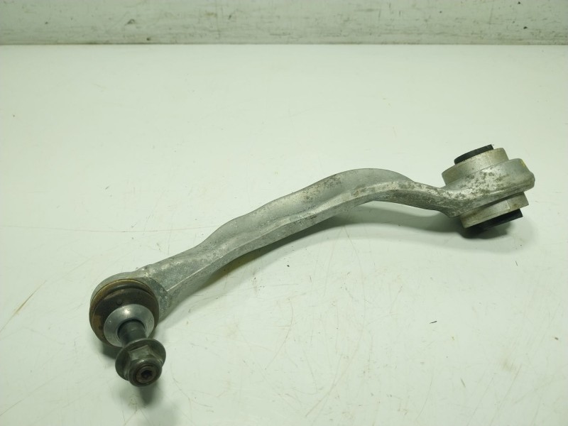 Recambio de brazo suspension inferior delantero izquierdo para bmw 5 (g30, f90) 530 i mild-hybrid xdrive referencia OEM IAM 3110