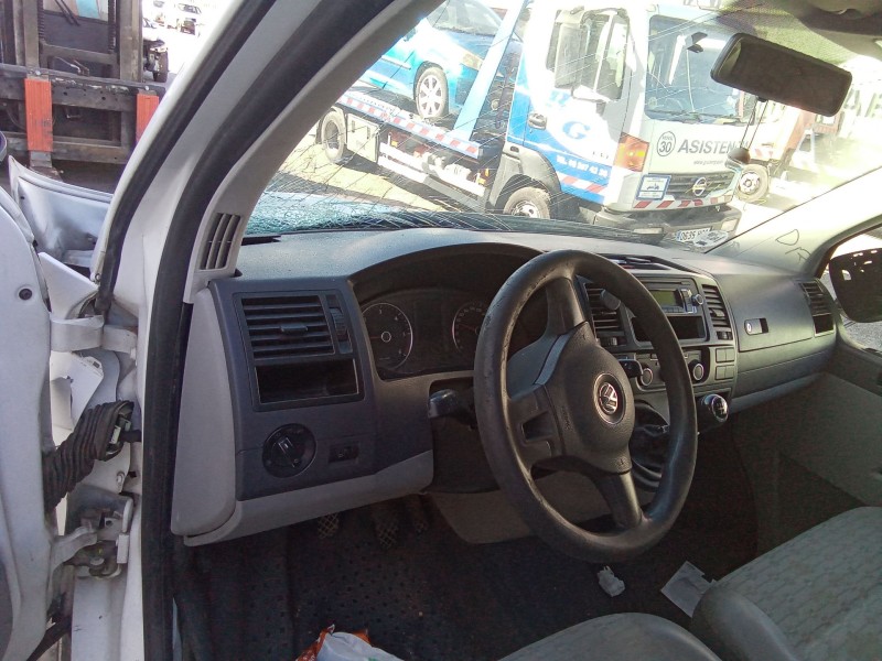 volkswagen multivan t5 (7hm, 7hn, 7hf, 7ef, 7em, 7en) del año 2010
