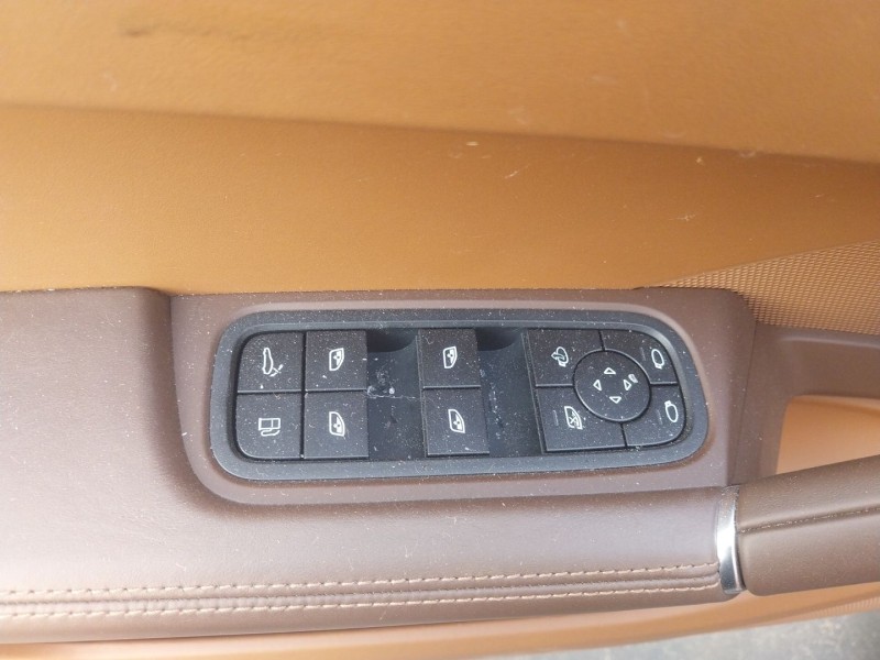 porsche cayenne coupe (9yb) del año 2021