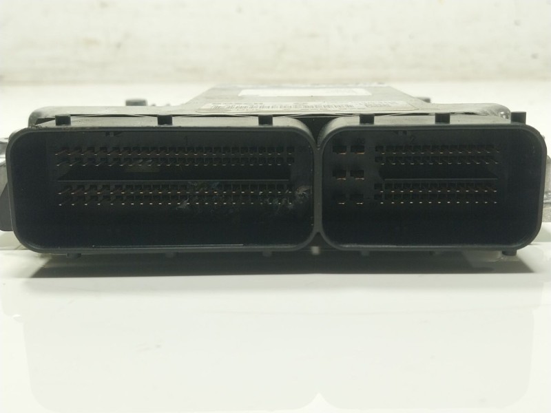 Recambio de centralita motor uce para bmw x5 (e70) 3.0 d referencia OEM IAM 13617810950 7806976 