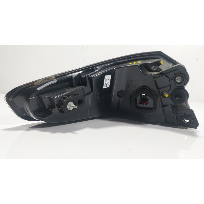 Recambio de piloto trasero derecho para bmw 5 (g30, f90) 530 i mild-hybrid xdrive referencia OEM IAM  63218493812 