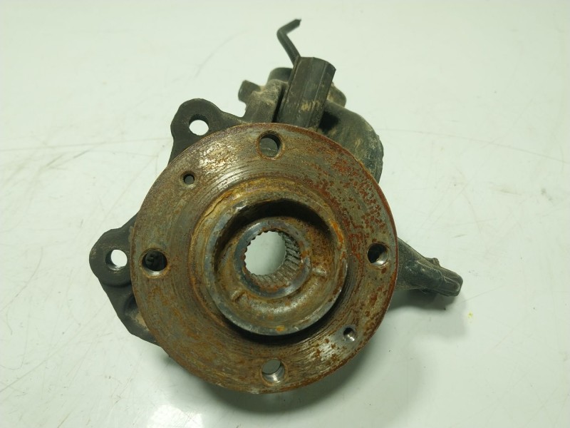 Recambio de mangueta delantera derecha para opel crossland x / crossland (p17, p2qo) 1.5 turbo d (75) referencia OEM IAM 3557917