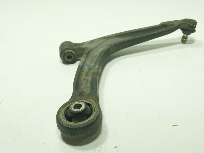 Recambio de brazo suspension inferior delantero izquierdo para fiat 500 (312_) 1.2 (312axa1a) referencia OEM IAM   
