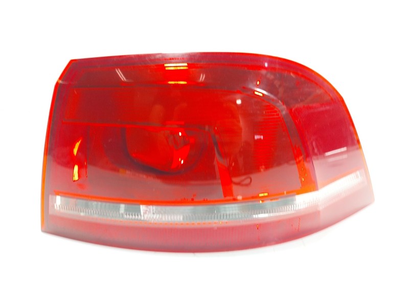 Recambio de piloto trasero derecho para volkswagen passat b7 variant (365) 1.6 tdi referencia OEM IAM  3AF945096C 