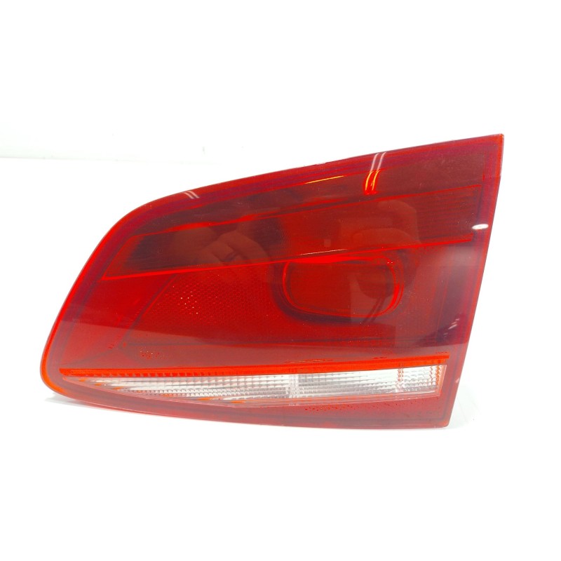 Recambio de piloto trasero derecho interior para volkswagen passat b7 variant (365) 1.6 tdi referencia OEM IAM  3AF945094K 