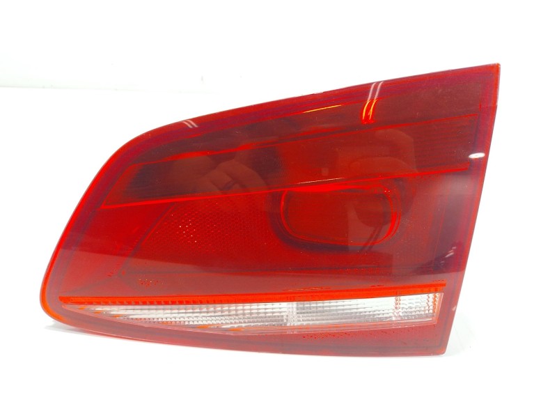 Recambio de piloto trasero derecho interior para volkswagen passat b7 variant (365) 1.6 tdi referencia OEM IAM  3AF945094K 