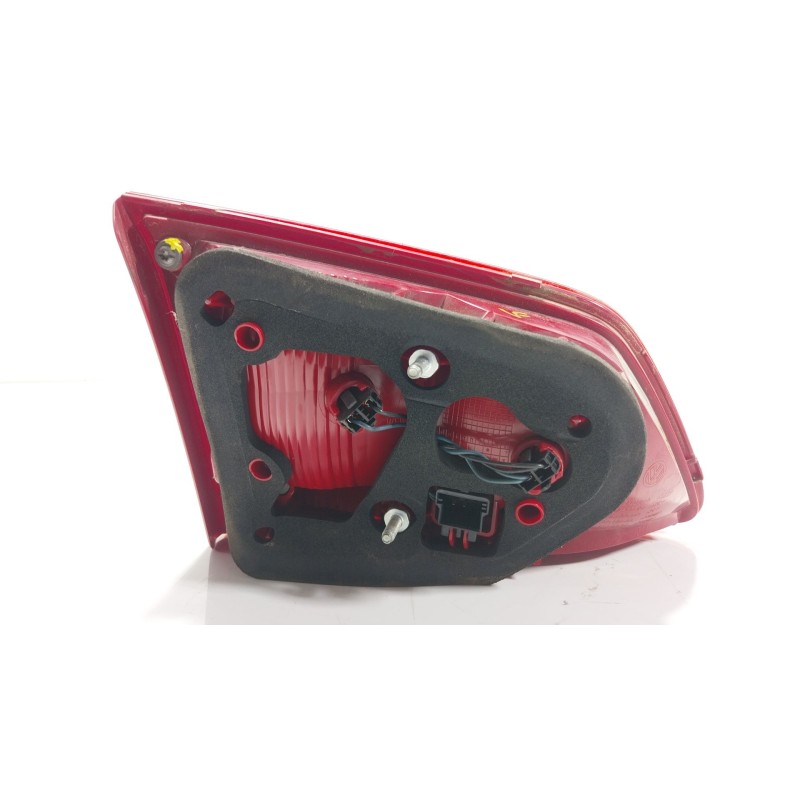 Recambio de piloto trasero derecho interior para volkswagen passat b7 variant (365) 1.6 tdi referencia OEM IAM  3AF945094K 