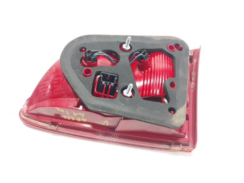 Recambio de piloto trasero izquierdo interior para volkswagen passat b7 variant (365) 1.6 tdi referencia OEM IAM  3AF945093J 