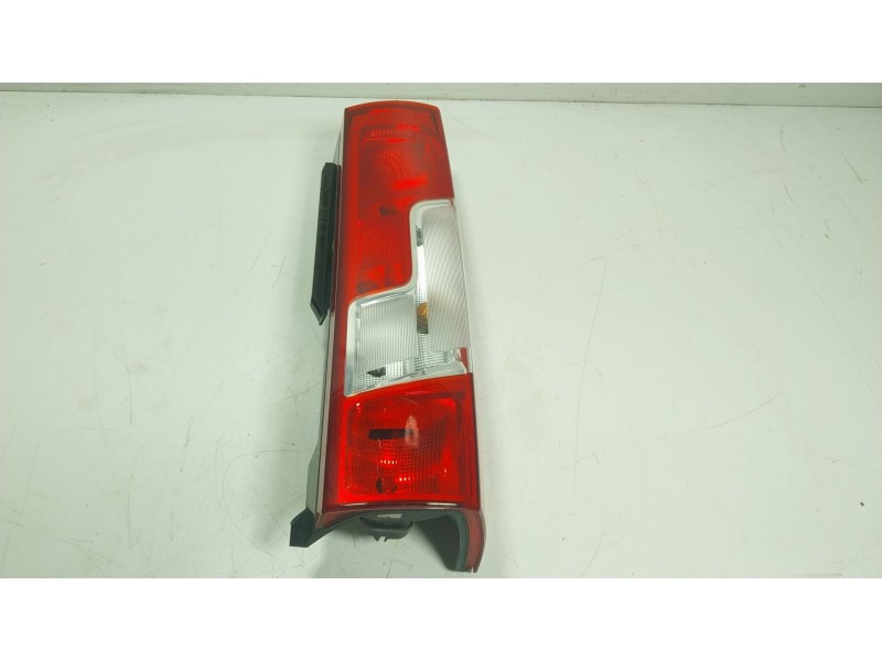 Recambio de piloto trasero derecho para peugeot boxer furgoneta 2.2 bluehdi 120 referencia OEM IAM 1612401680 01380672080 