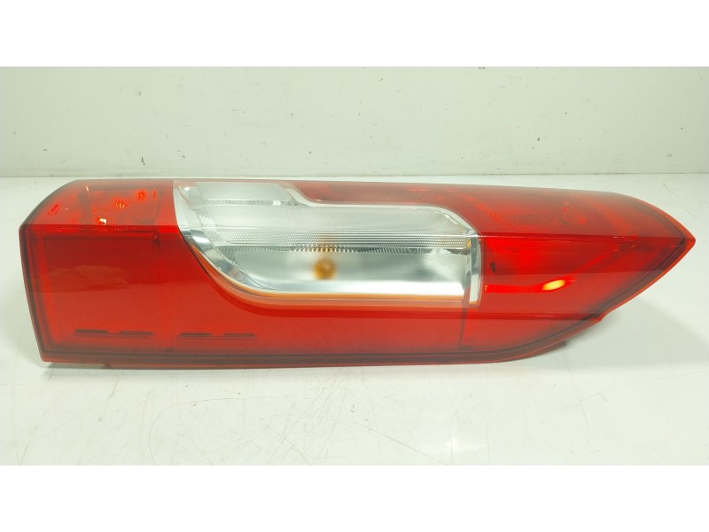 Recambio de piloto trasero derecho para peugeot boxer furgoneta 2.2 bluehdi 120 referencia OEM IAM 1612401680 01380672080 