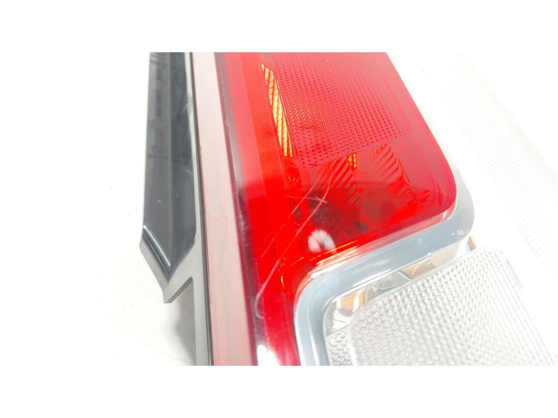 Recambio de piloto trasero derecho para peugeot boxer furgoneta 2.2 bluehdi 120 referencia OEM IAM 1612401680 01380672080 