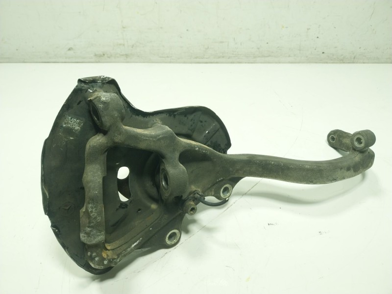 Recambio de mangueta delantera derecha para mercedes-benz clase s (w221) berlina 3.0 cdi cat referencia OEM IAM A2213323001  