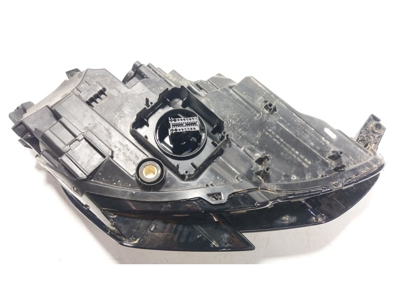 Recambio de faro izquierdo para audi a3 sportback (8ya, 8yf) 35 tdi referencia OEM IAM  8Y0941033 