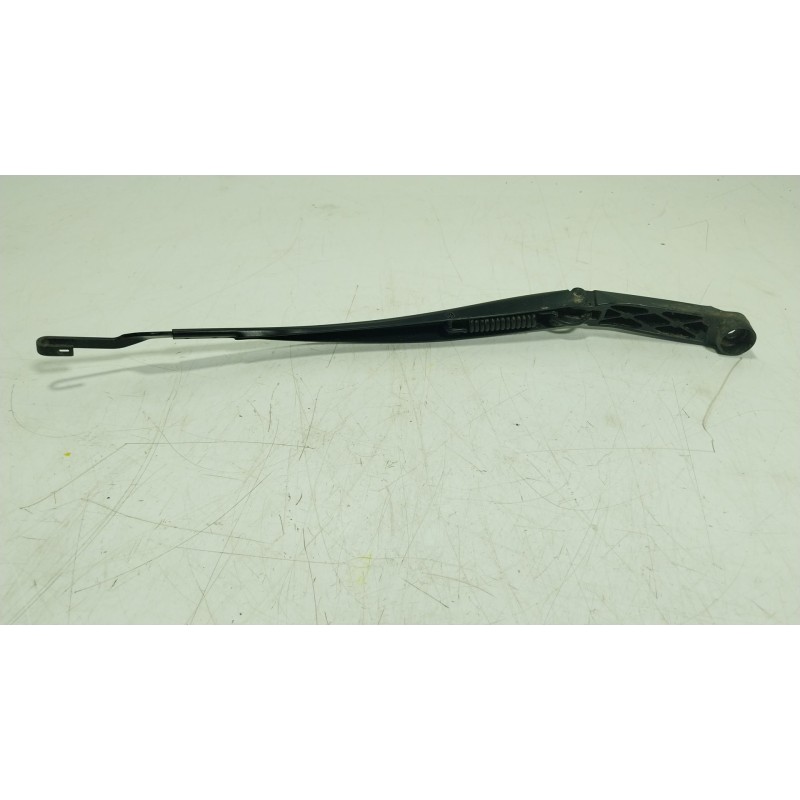 Recambio de brazo limpia delantero izquierdo para toyota land cruiser prado (_j15_) 2.8 d-4d (gdj150_, gdj155_, gdj150) referenc