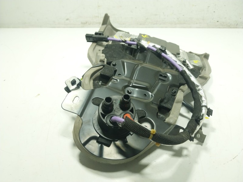 Recambio de convertidor de voltaje para bmw x7 (g07) xdrive 40 d mild-hybrid referencia OEM IAM  61425A40DF5201 