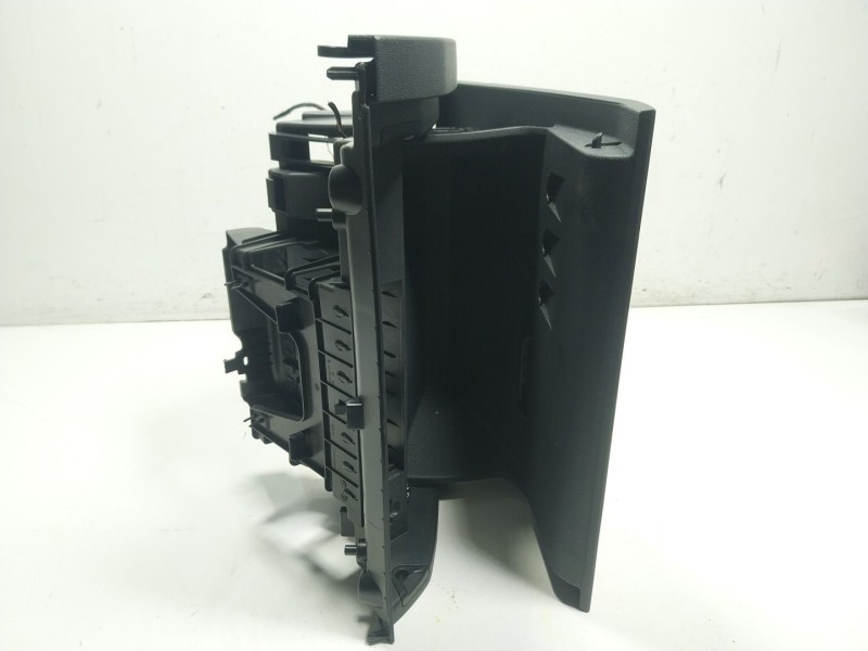 Recambio de guantera para volkswagen tiguan (ad1, ax1) 2.0 tdi referencia OEM IAM  5NB857097E 