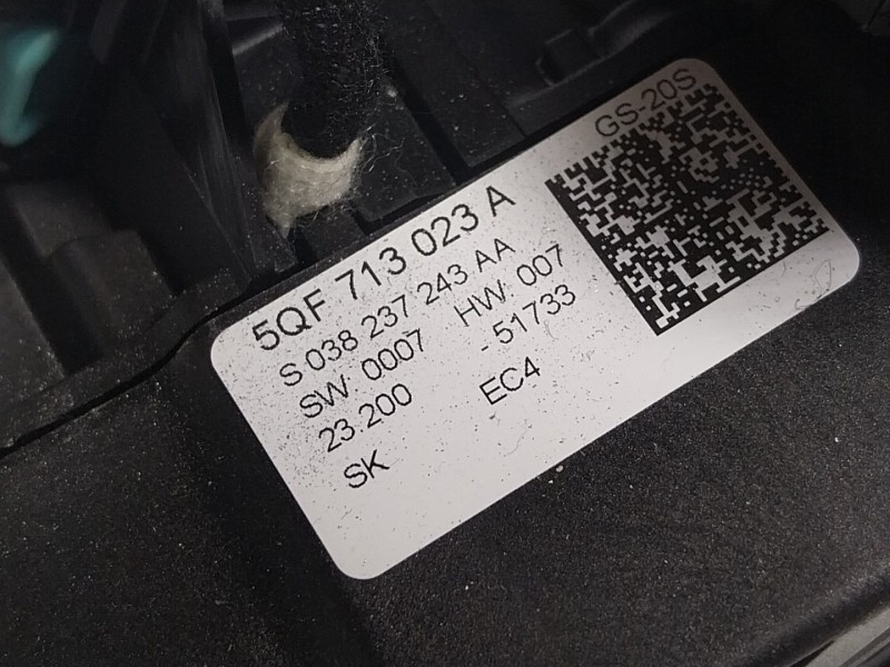 Recambio de palanca cambio para volkswagen tiguan (ad1, ax1) 2.0 tdi referencia OEM IAM  5QF713023A 