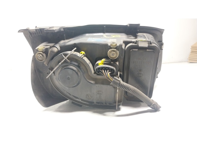 Recambio de faro izquierdo para volkswagen bora i (1j2) 1.9 tdi referencia OEM IAM   
