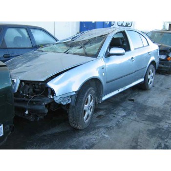 SKODA OCTAVIA BERLINA (1U2)