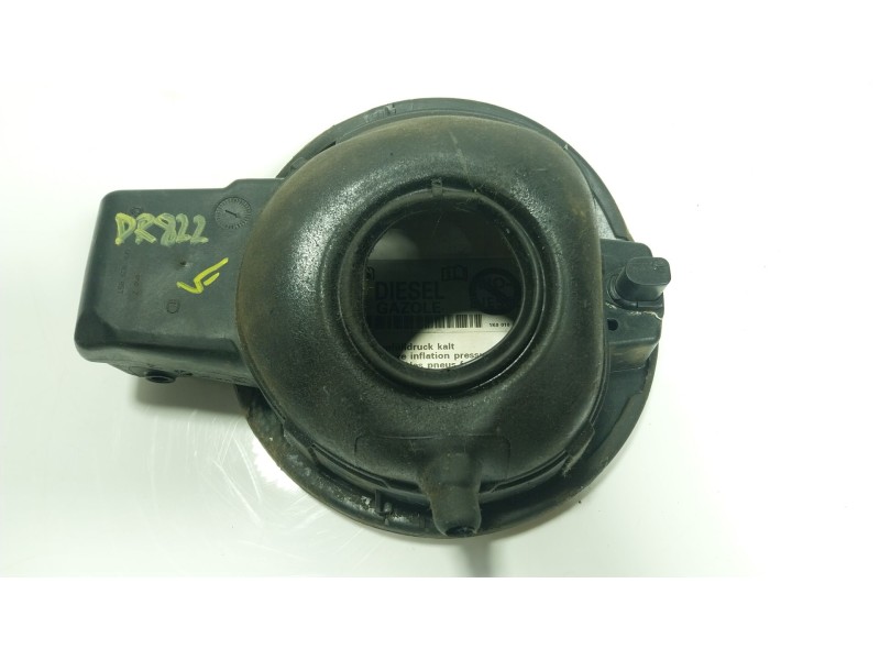 Recambio de tapa combustible para volkswagen golf vi (5k1) 1.6 tdi referencia OEM IAM 5K6809857C  