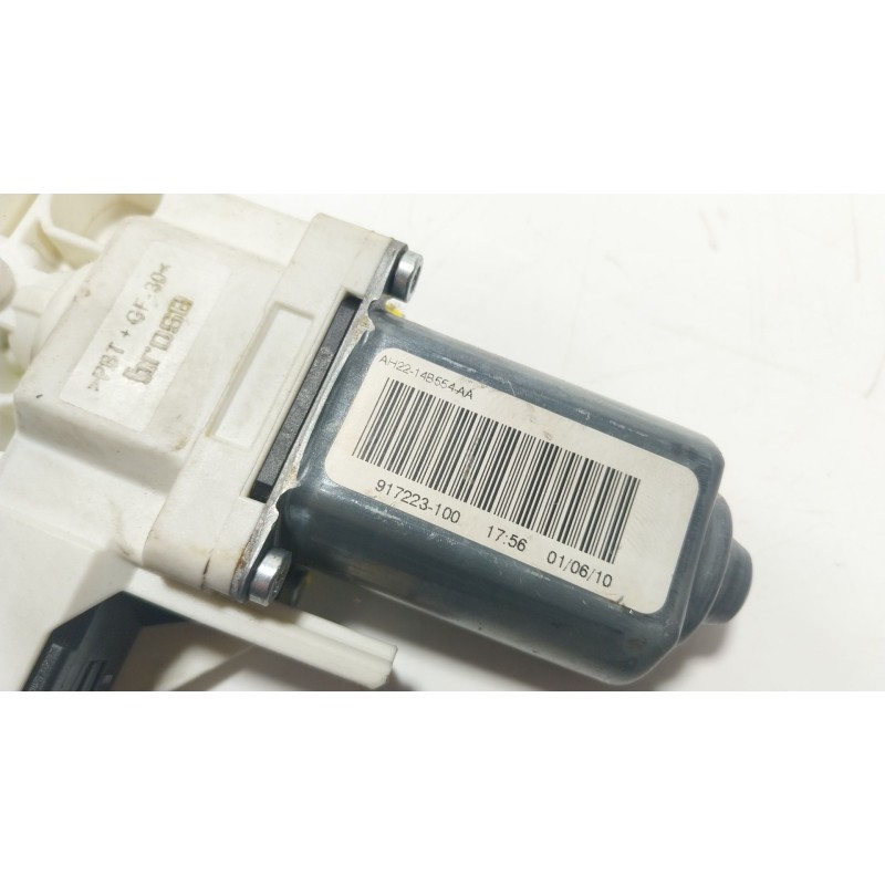 Recambio de motor elevalunas trasero derecho para land rover discovery iv (l319) 2.7 td 4x4 referencia OEM IAM  AH2214B554AA 