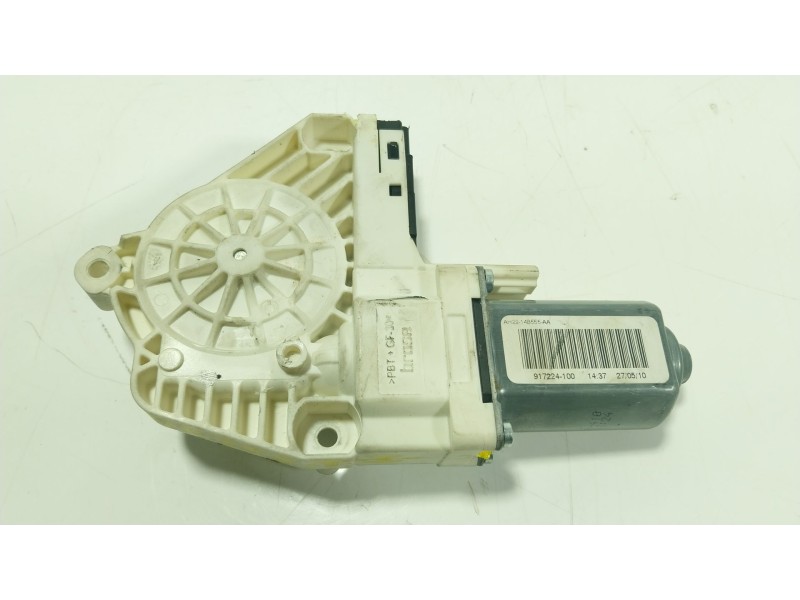 Recambio de motor elevalunas trasero izquierdo para land rover discovery iv (l319) 2.7 td 4x4 referencia OEM IAM  AH2214B555AA 