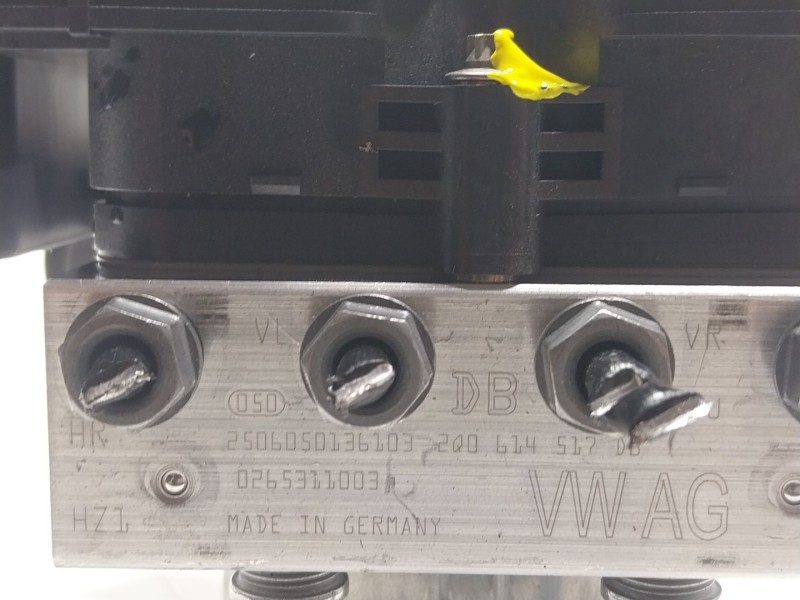 Recambio de abs para seat ibiza v (kj1, kjg) 1.0 tsi referencia OEM IAM   2Q0614S17DB
