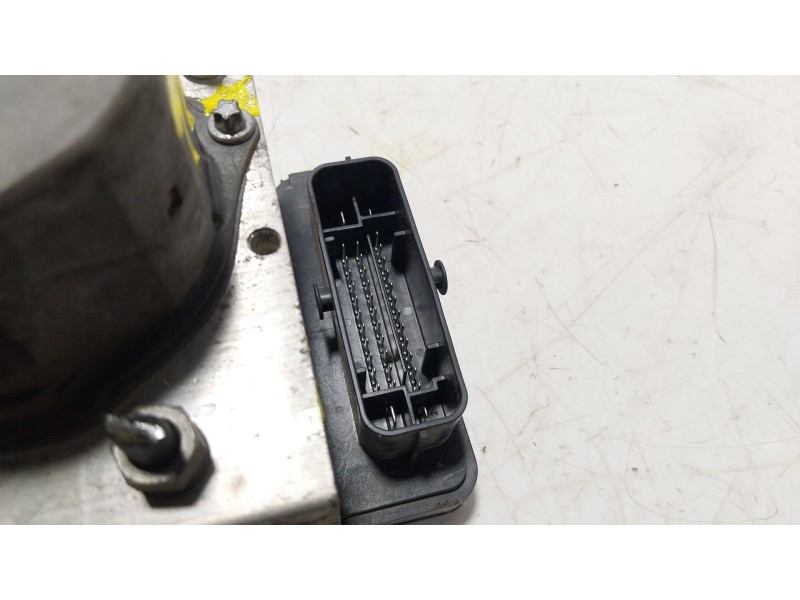 Recambio de abs para volkswagen polo v (6r1, 6c1) 1.6 tdi referencia OEM IAM 6R0614517AJ 6R0614517AJ 