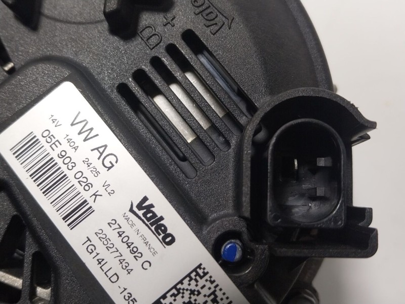 Recambio de alternador para seat ibiza v (kj1, kjg) 1.0 tsi referencia OEM IAM   05E903026K