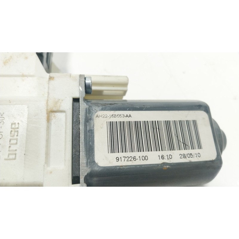 Recambio de motor elevalunas delantero izquierdo para land rover discovery iv (l319) 2.7 td 4x4 referencia OEM IAM  AH2215B553AA