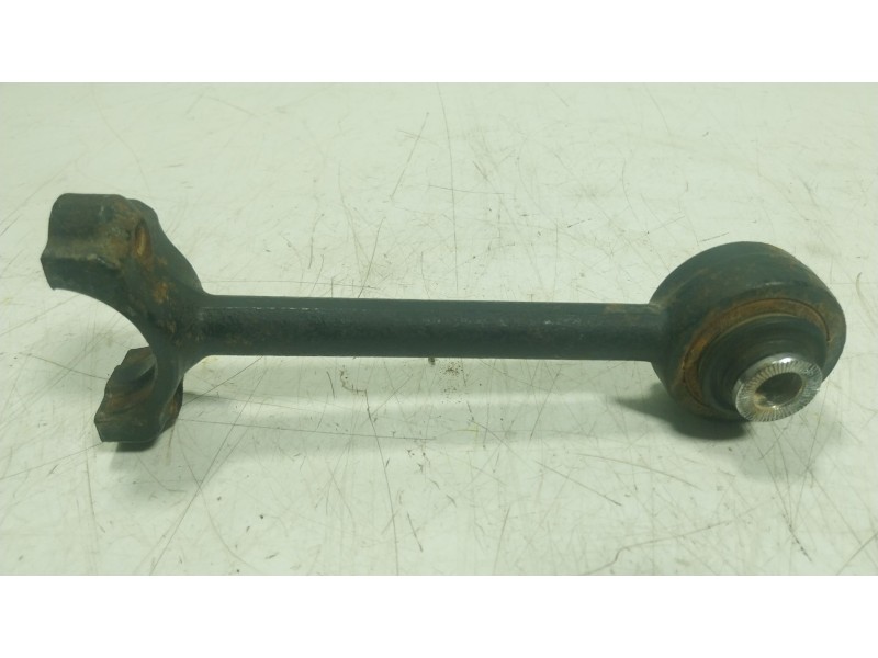 Recambio de tirante trasero derecho para toyota land cruiser prado (_j15_) 2.8 d-4d (gdj150_, gdj155_, gdj150) referencia OEM IA