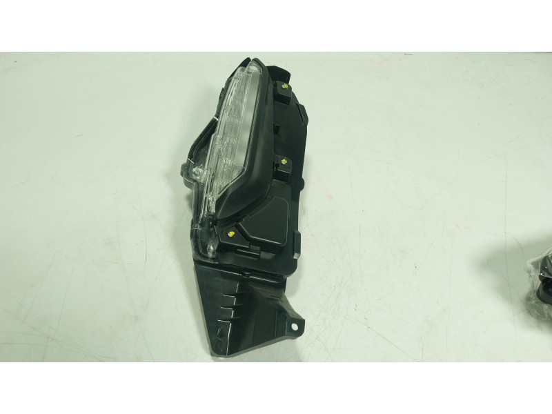 Recambio de piloto delantero derecho para toyota yaris cross (mxp_) 1.5 hybrid (mxpj10) referencia OEM IAM 814300D170  