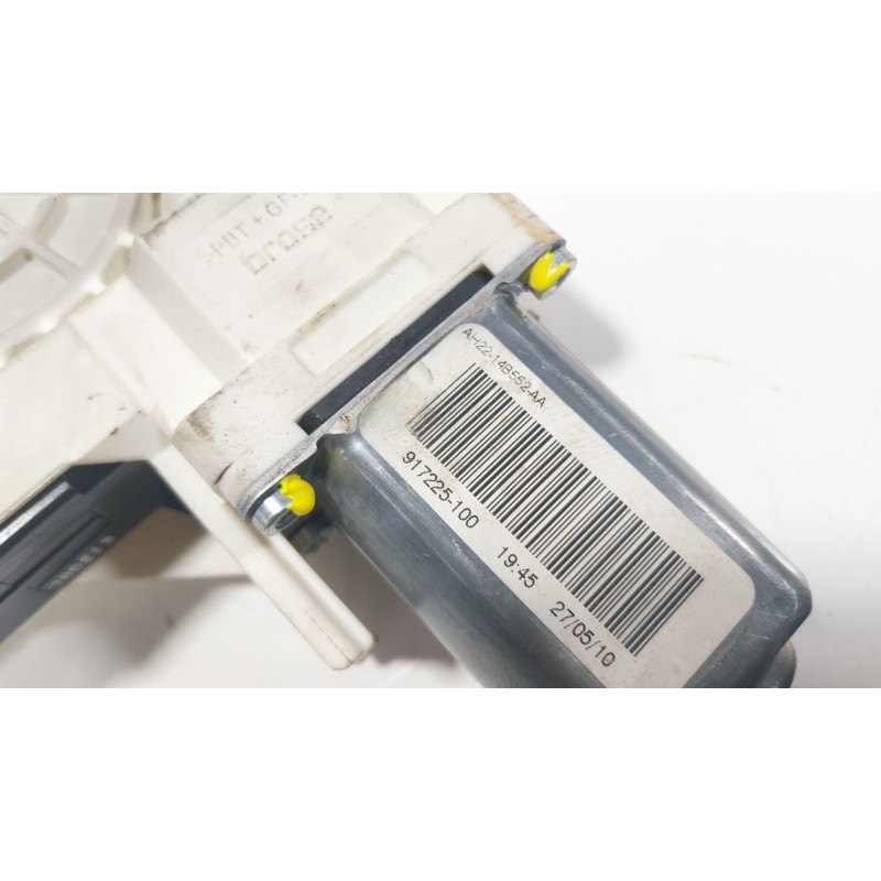 Recambio de motor elevalunas delantero derecho para land rover discovery iv (l319) 2.7 td 4x4 referencia OEM IAM  AH2214B552AA 