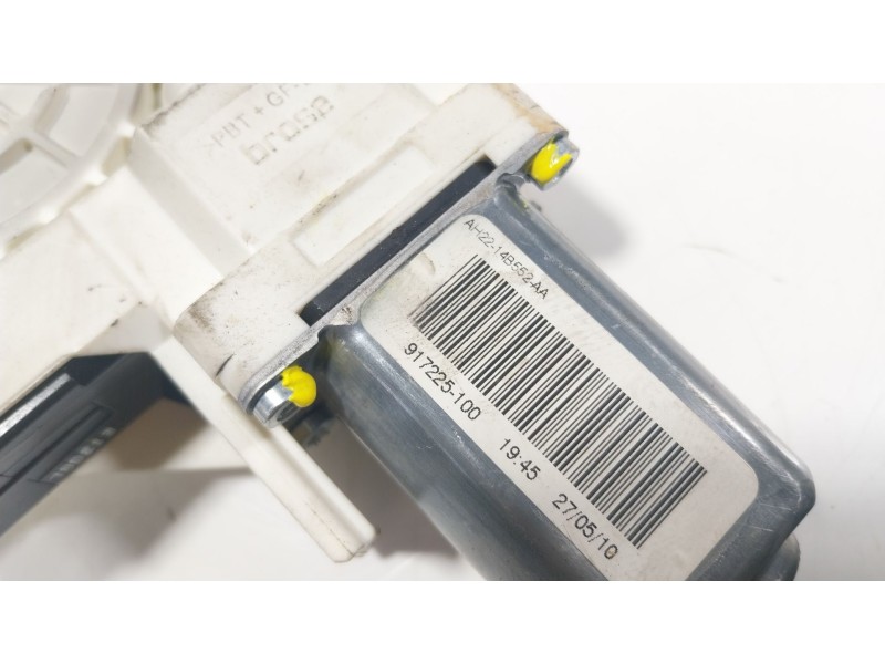 Recambio de motor elevalunas delantero derecho para land rover discovery iv (l319) 2.7 td 4x4 referencia OEM IAM  AH2214B552AA 