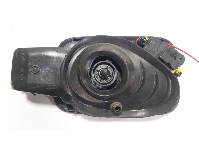 Recambio de tapa combustible para audi a3 sportback (8va, 8vf) 35 tfsi referencia OEM IAM 8V4809907C 8V4809906 
