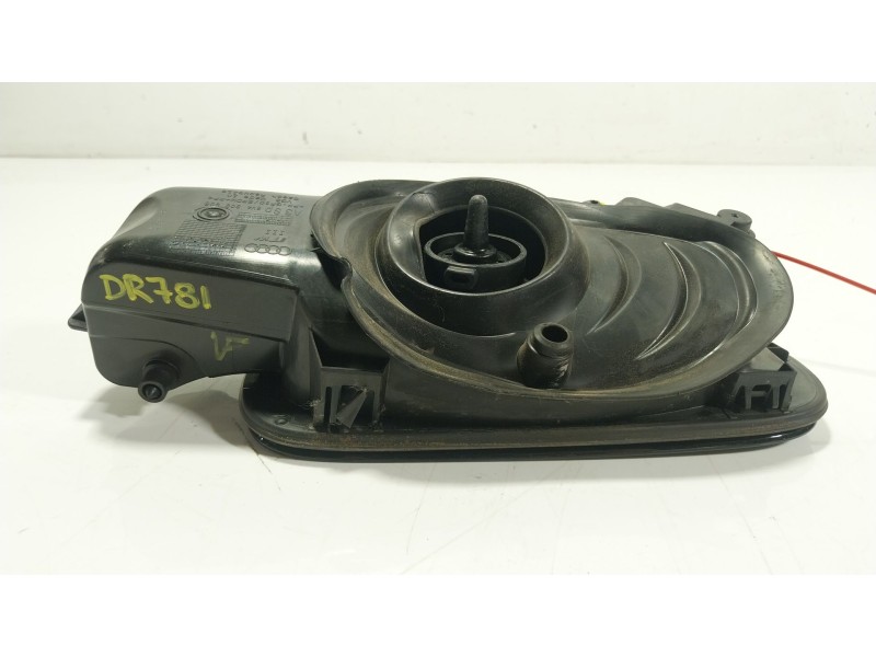 Recambio de tapa combustible para audi a3 sportback (8va, 8vf) 35 tfsi referencia OEM IAM 8V4809907C 8V4809906 