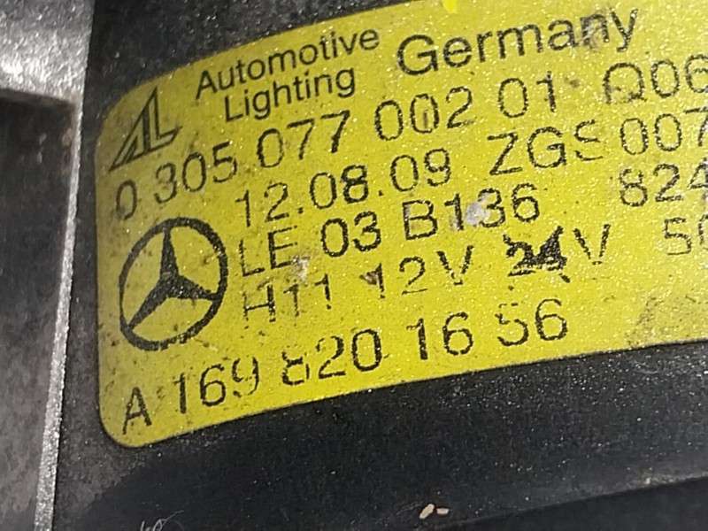 Recambio de faro antiniebla derecho para mercedes-benz sl (r230) 350 (230.458) referencia OEM IAM A1698201656 A1698201656 