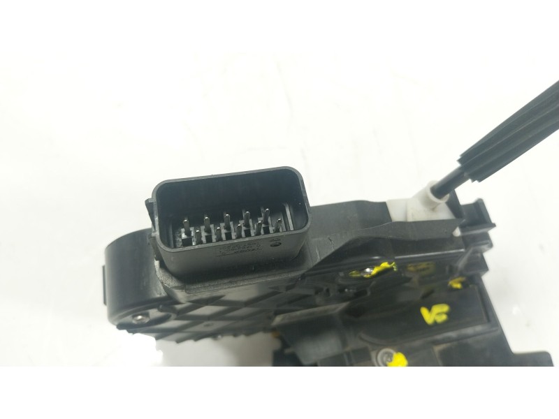 Recambio de cerradura puerta delantera izquierda para land rover discovery iv (l319) 2.7 td 4x4 referencia OEM IAM  6W8A21813AD 