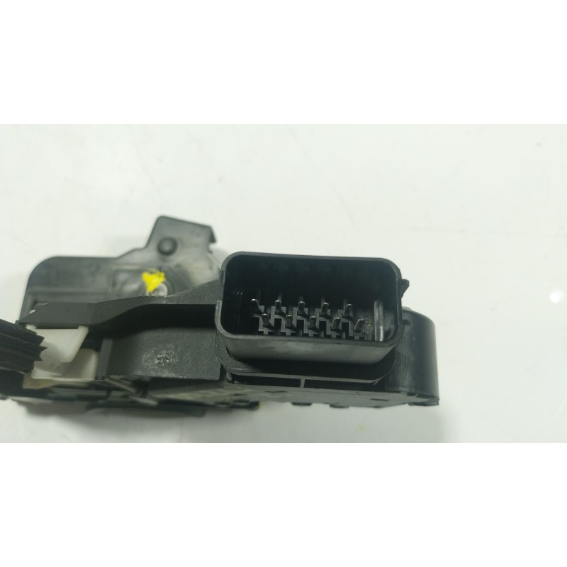 Recambio de cerradura puerta trasera izquierda para land rover discovery iv (l319) 2.7 td 4x4 referencia OEM IAM  7H5A26413AC 