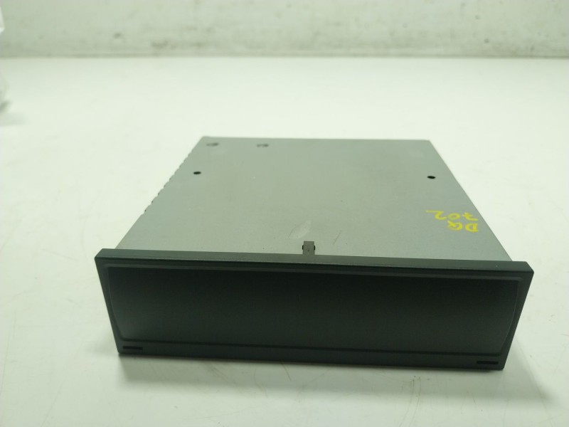 Recambio de sistema navegacion gps para volkswagen tiguan (ad1, ax1) 2.0 tdi referencia OEM IAM 3G5035820R 3G5035820P 