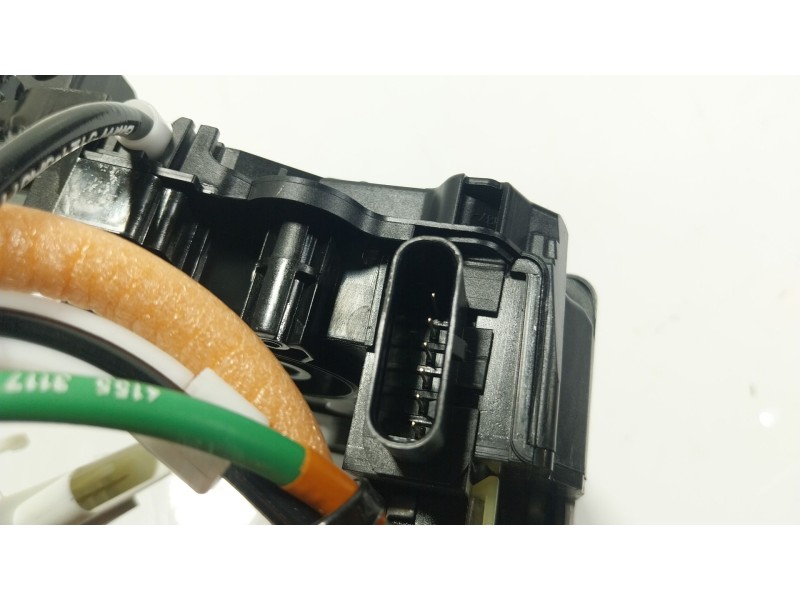 Recambio de cerradura puerta delantera derecha para bmw 5 (g30, f90) 530 i mild-hybrid xdrive referencia OEM IAM 51217477702 512