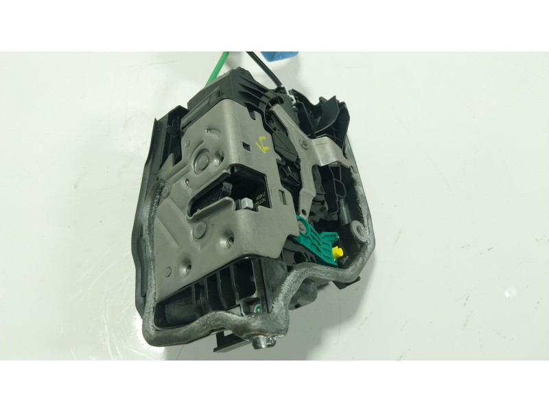 Recambio de cerradura puerta trasera derecha para bmw 5 (g30, f90) 530 i mild-hybrid xdrive referencia OEM IAM 51227477704 51227