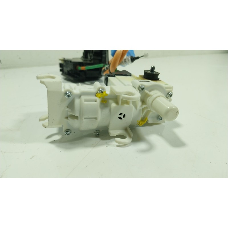 Recambio de cerradura puerta trasera derecha para bmw 5 (g30, f90) 530 i mild-hybrid xdrive referencia OEM IAM 51227477704 51227