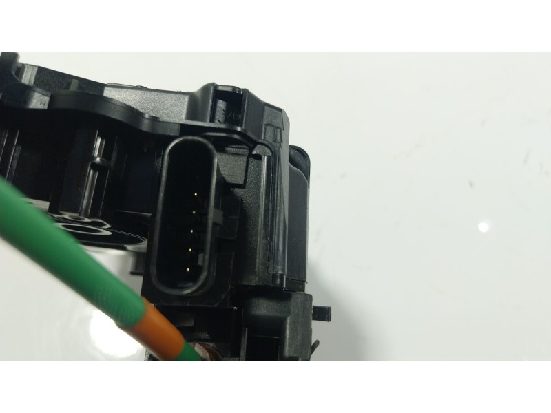 Recambio de cerradura puerta trasera derecha para bmw 5 (g30, f90) 530 i mild-hybrid xdrive referencia OEM IAM 51227477704 51227