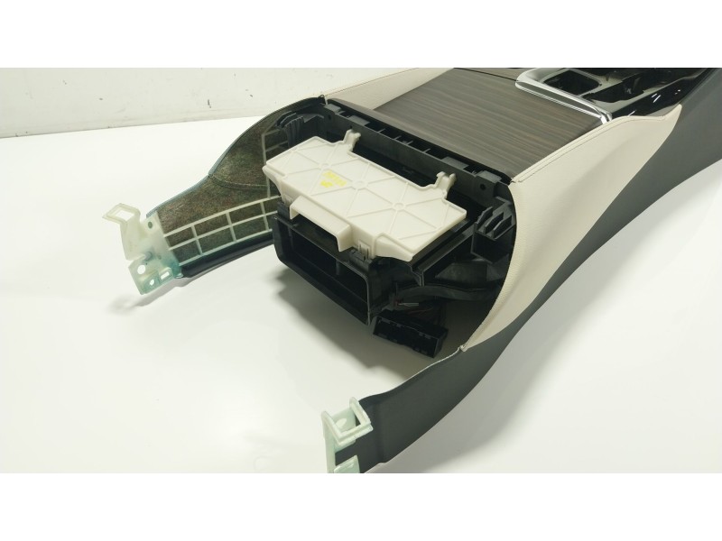 Recambio de apoyabrazos central para bmw 5 (g30, f90) 530 i mild-hybrid xdrive referencia OEM IAM 51165A4F4D8  