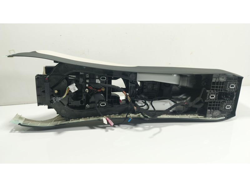 Recambio de apoyabrazos central para bmw 5 (g30, f90) 530 i mild-hybrid xdrive referencia OEM IAM 51165A4F4D8  