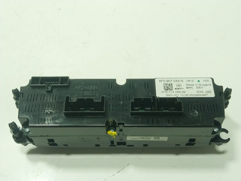 Recambio de mando climatizador para seat ibiza v (kj1, kjg) 1.0 tsi referencia OEM IAM   6F0907044N